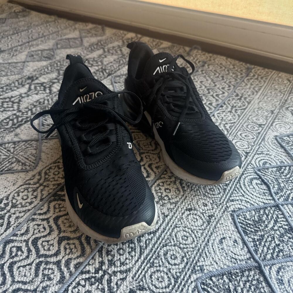 Nike Women's Black Trainers